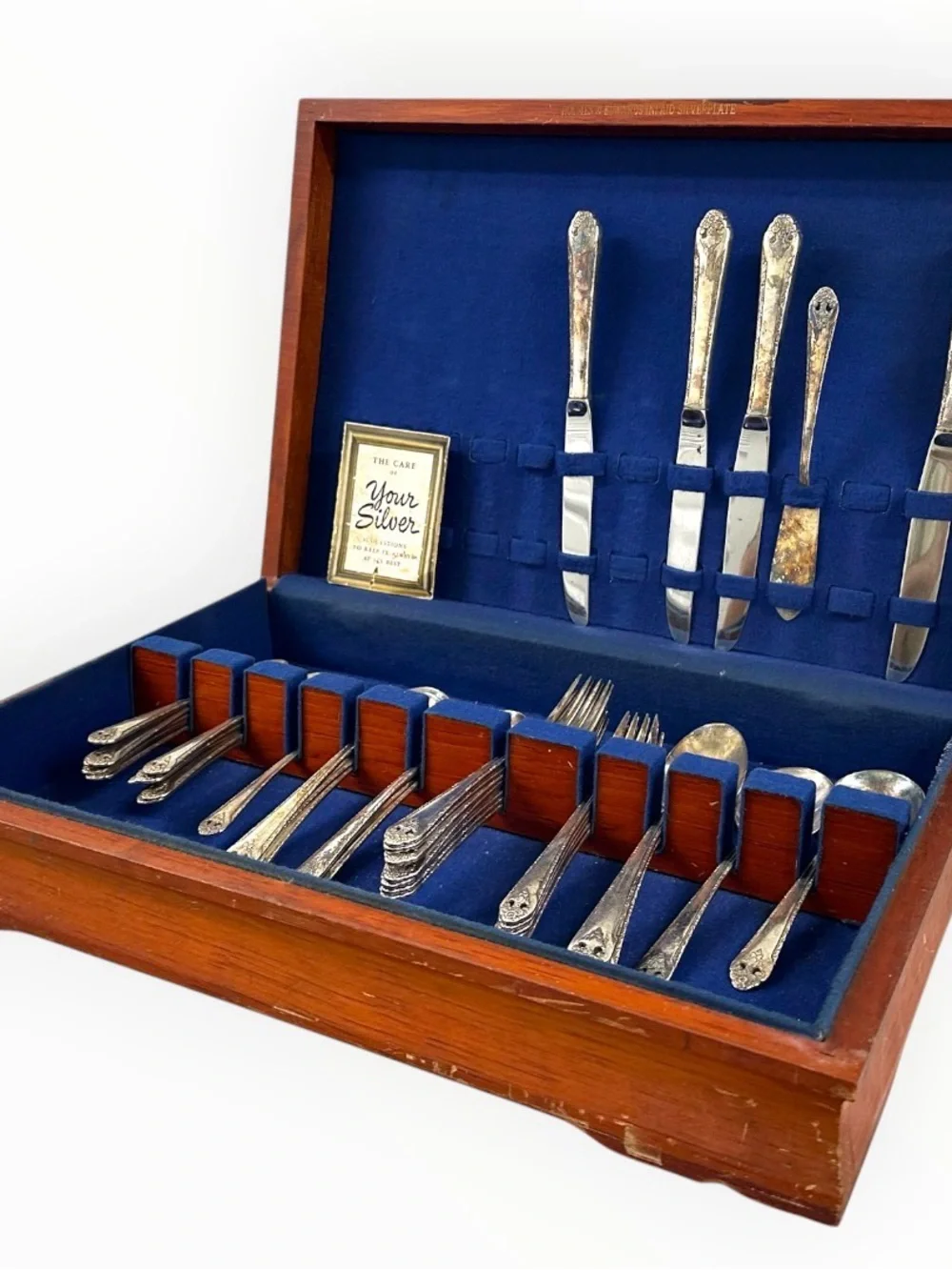 Vintage Holmes & Edwards Inlaid Silverplate Flatware Set Floral Wood Chest 1930s